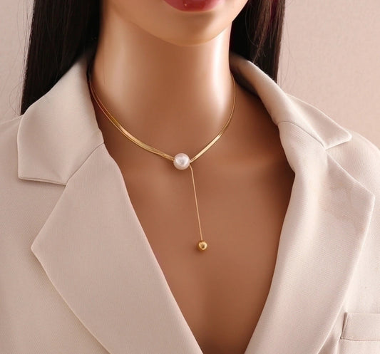 Serena NECKLACE