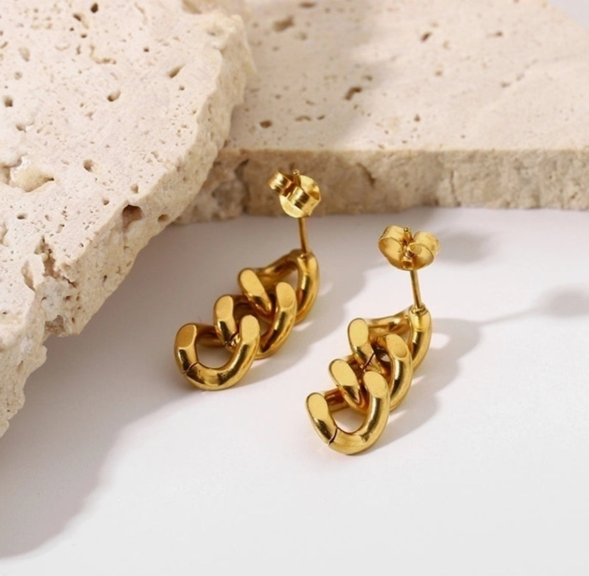LUSTRE EARRINGS